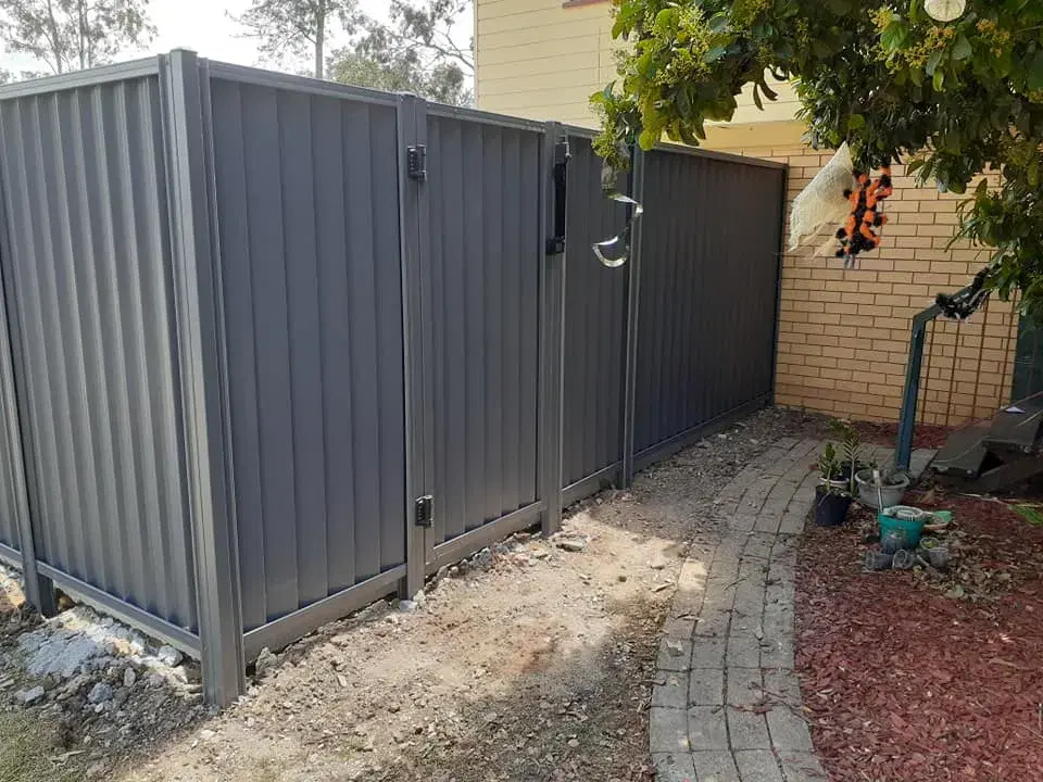 A2Z Perth Fencing completed project 97