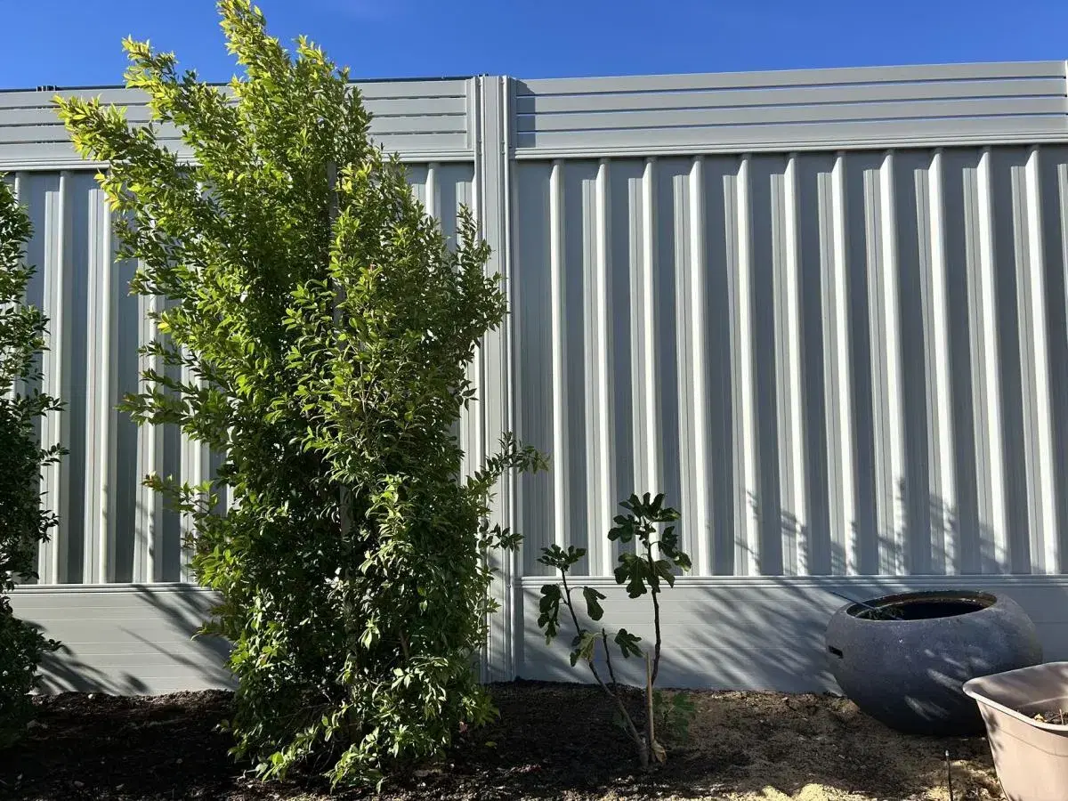 A2Z Perth Fencing completed project 32