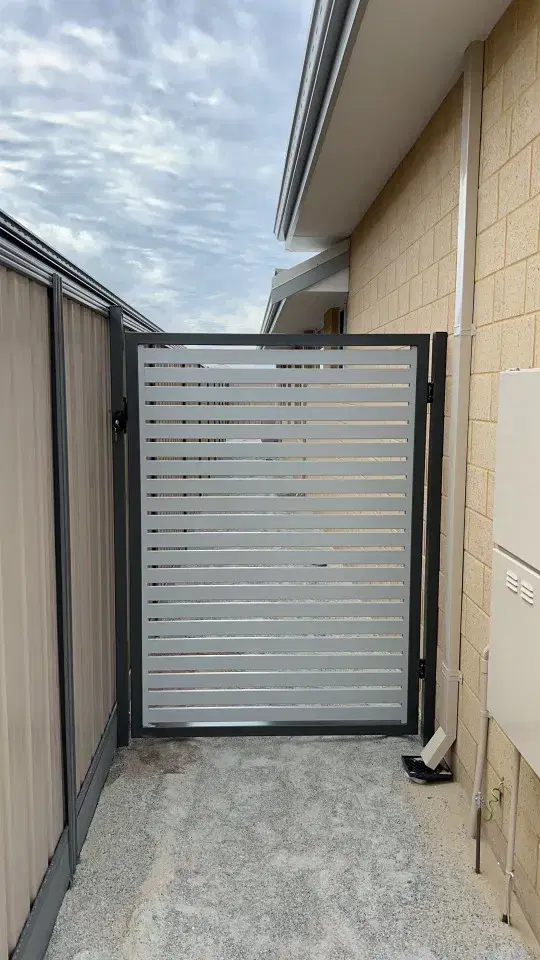 A2Z Perth Fencing completed project 35