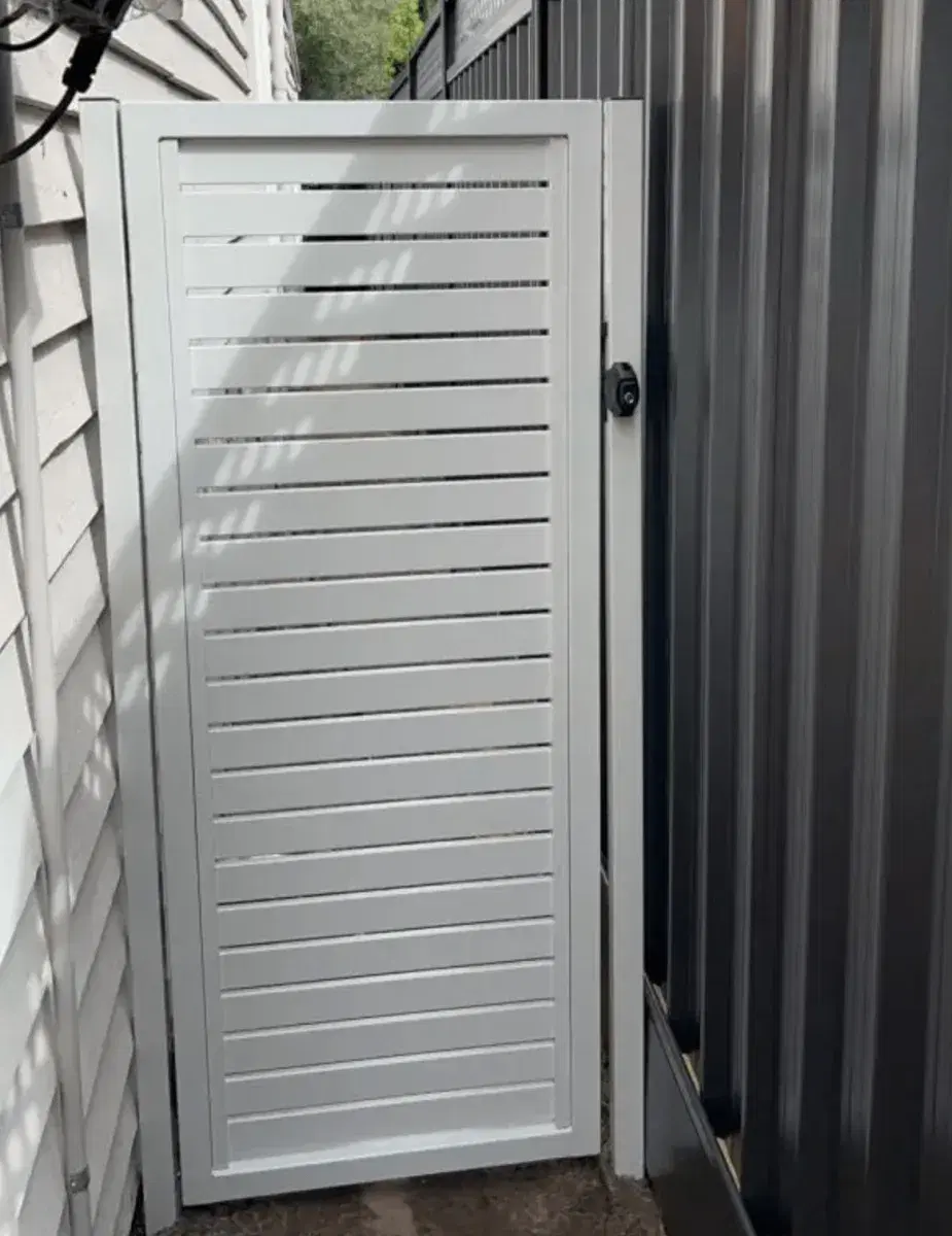 A2Z Perth Fencing completed project 49